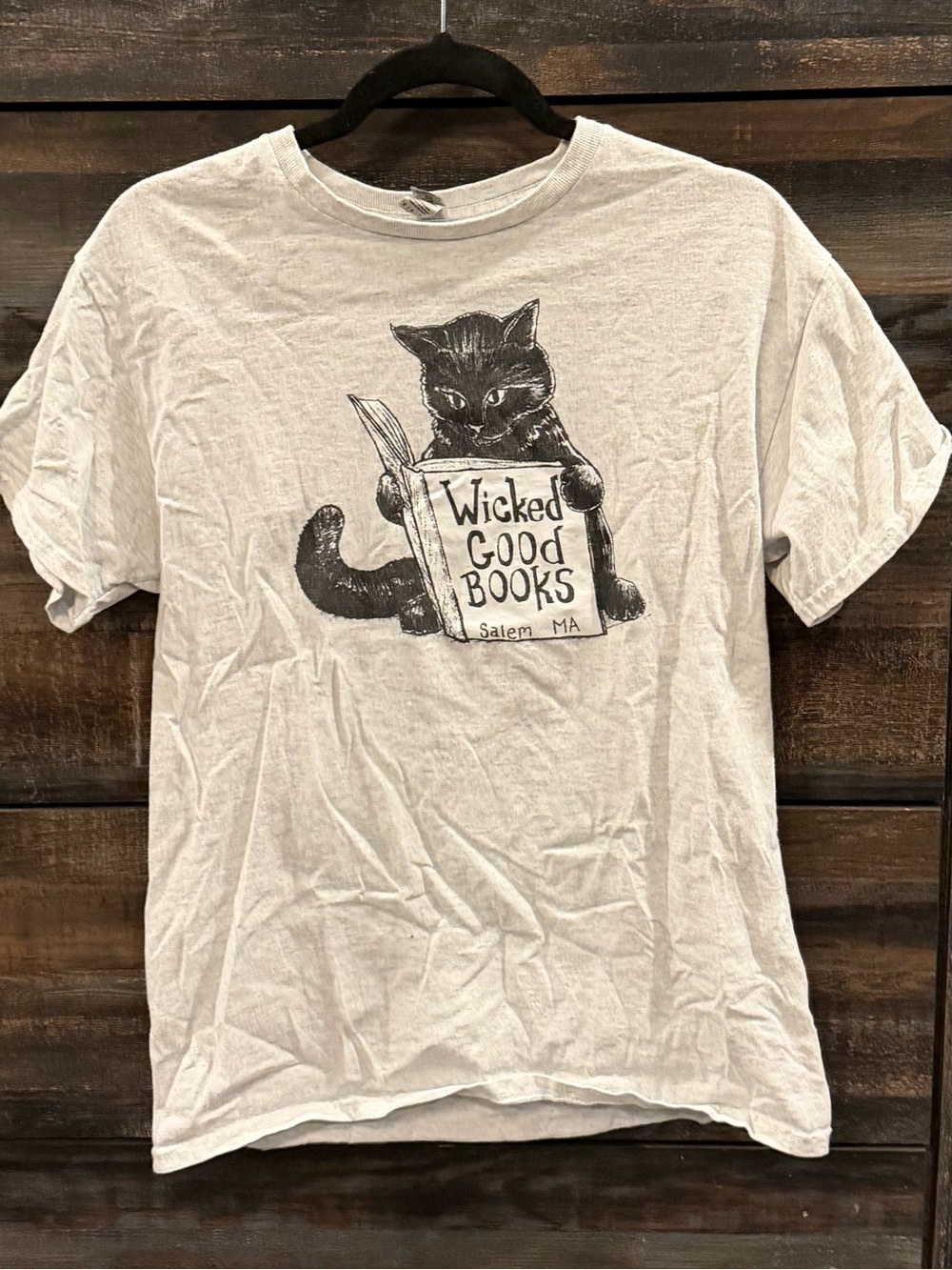 Salem Wicked Good Books Cat Graphic Short Sleeve Tee